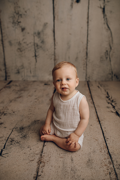 newborn baby babies older baby family birth maternity family families photography photographer photo photos tanha basile winni mini