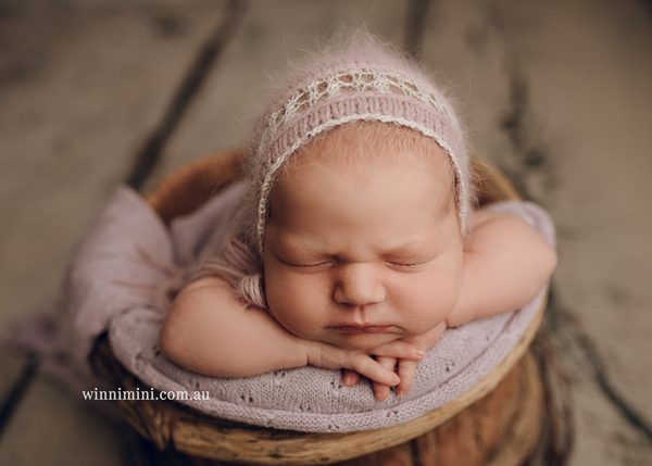 winni mini newborn baby babies older baby family birth maternity family families photography photographer photo photos tanha basile winni mini