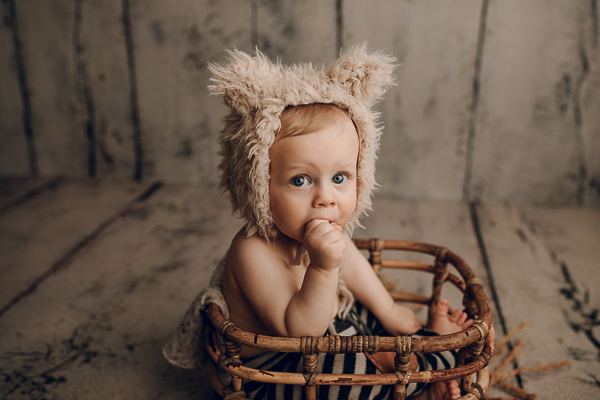 newborn baby babies older baby family birth maternity family families photography photographer photo photos tanha basile winni mini