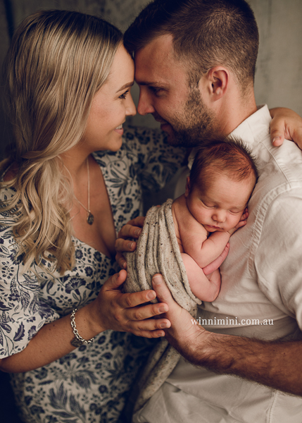winni mini newborn baby babies older baby family birth maternity family families photography photographer photo photos tanha basile winni mini