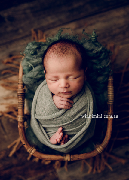 newborn baby babies older baby family birth maternity family families photography photographer photo photos tanha basile winni mini