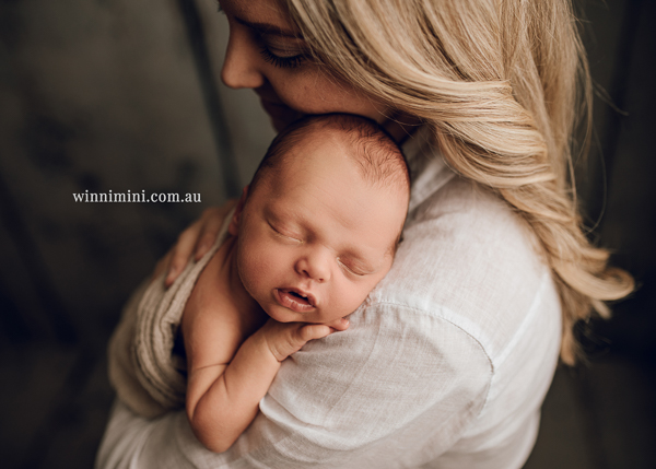 winni mini newborn baby babies older baby family birth maternity family families photography photographer photo photos tanha basile winni mini