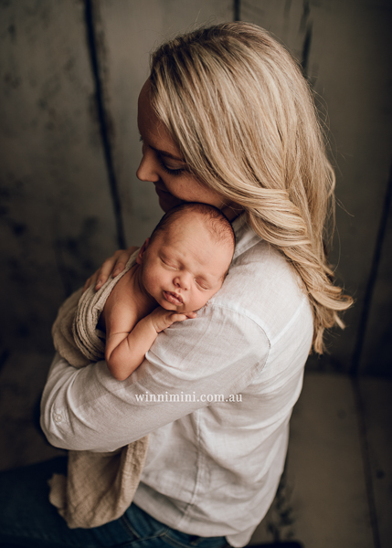 winni mini newborn baby babies older baby family birth maternity family families photography photographer photo photos tanha basile winni mini