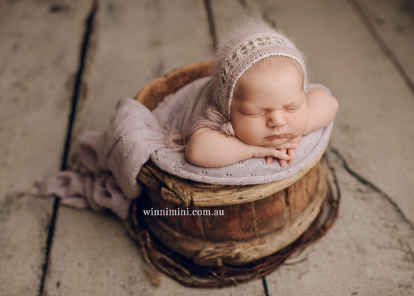 winni mini newborn baby babies older baby family birth maternity family families photography photographer photo photos tanha basile winni mini