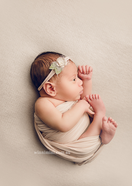 winni mini newborn baby babies older baby family birth maternity family families photography photographer photo photos tanha basile winni mini
