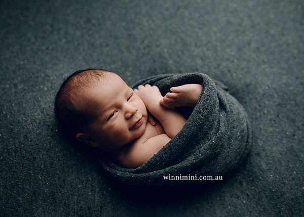 newborn baby babies older baby family birth maternity family families photography photographer photo photos tanha basile winni mini