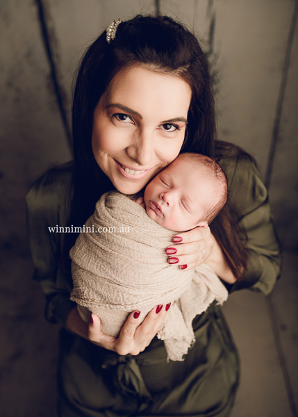 winni mini newborn baby babies older baby family birth maternity family families photography photographer photo photos tanha basile winni mini