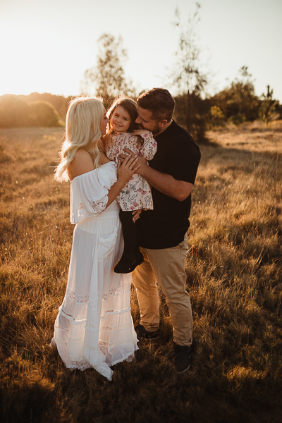 winni mini newborn baby babies older baby family birth maternity family families photography photographer photo photos tanha basile winni mini