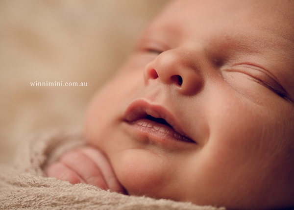 winni mini newborn baby babies older baby family birth maternity family families photography photographer photo photos tanha basile winni mini-29