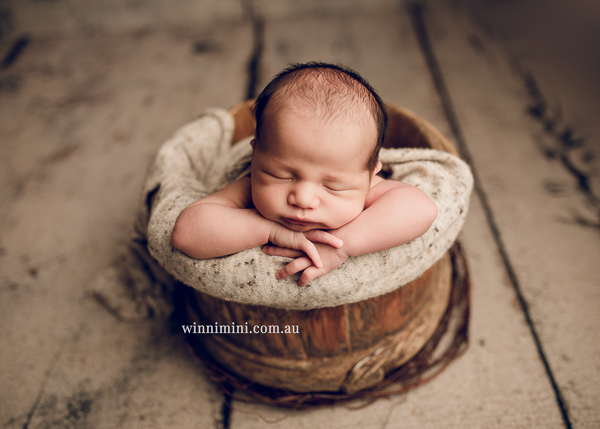 newborn baby babies older baby family birth maternity family families photography photographer photo photos tanha basile winni mini