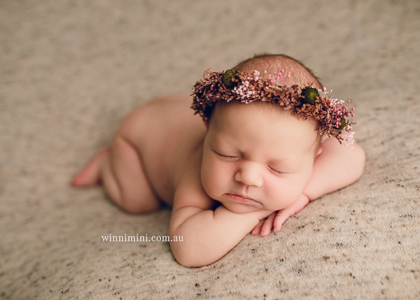 winni mini newborn baby babies older baby family birth maternity family families photography photographer photo photos tanha basile winni mini