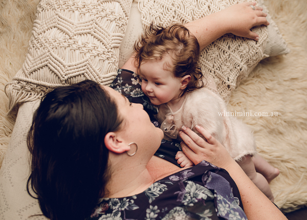 winni mini newborn baby babies older baby family birth maternity family families photography photographer photo photos tanha basile winni mini