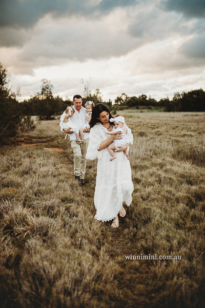 winni mini newborn baby babies older baby family birth maternity family families photography photographer photo photos tanha basile winni mini