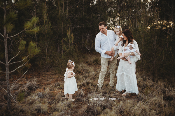 winni mini newborn baby babies older baby family birth maternity family families photography photographer photo photos tanha basile winni mini