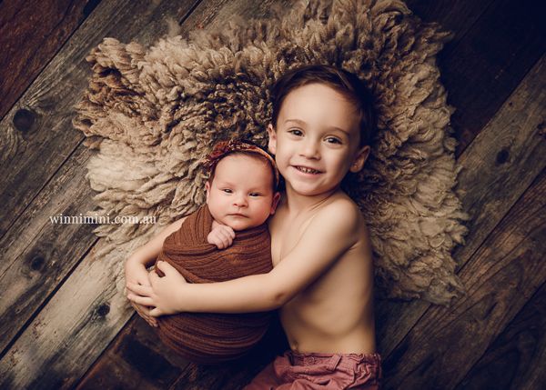 winni mini newborn baby babies older baby family birth maternity family families photography photographer photo photos tanha basile winni mini