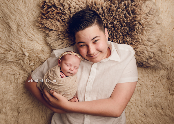winni mini newborn baby babies older baby family birth maternity family families photography photographer photo photos tanha basile winni mini