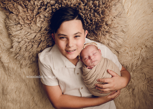 winni mini newborn baby babies older baby family birth maternity family families photography photographer photo photos tanha basile winni mini