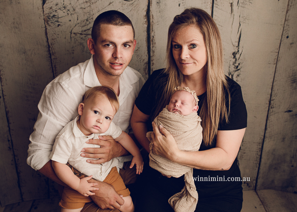 winni mini newborn baby babies older baby family birth maternity family families photography photographer photo photos tanha basile winni mini