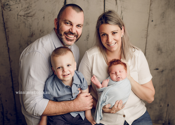 winni mini newborn baby babies older baby family birth maternity family families photography photographer photo photos tanha basile winni mini