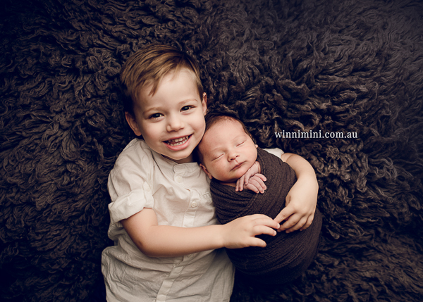 winni mini newborn baby babies older baby family birth maternity family families photography photographer photo photos tanha basile winni mini