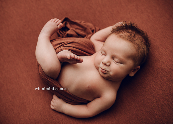 winni mini newborn baby babies older baby family birth maternity family families photography photographer photo photos tanha basile winni mini