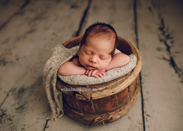 winni mini newborn baby babies older baby family birth maternity family families photography photographer photo photos tanha basile winni mini