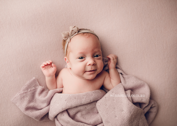winni mini newborn baby babies older baby family birth maternity family families photography photographer photo photos tanha basile winni mini