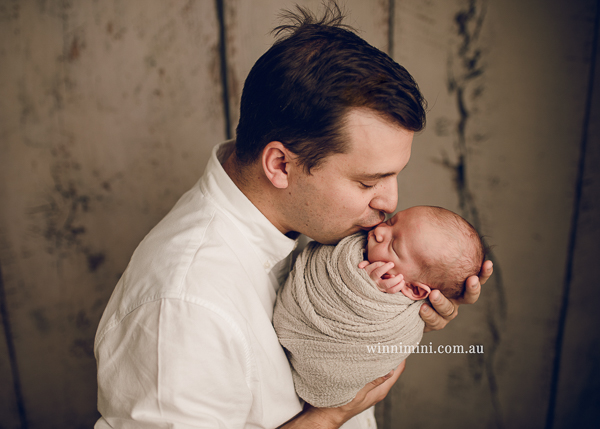 winni mini newborn baby babies older baby family birth maternity family families photography photographer photo photos tanha basile winni mini