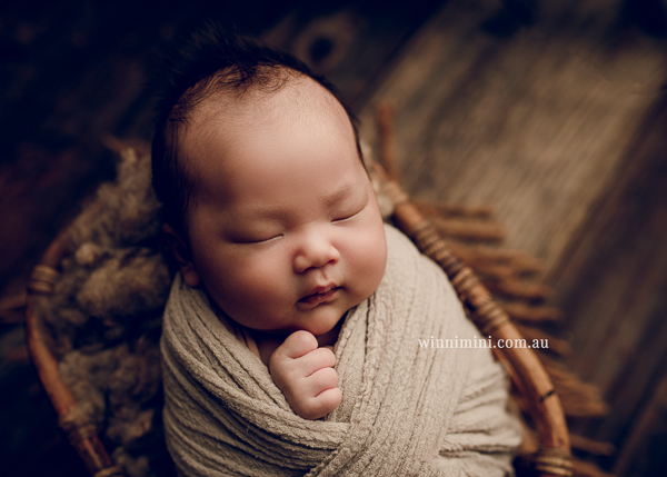 winni mini newborn baby babies older baby family birth maternity family families photography photographer photo photos tanha basile winni mini
