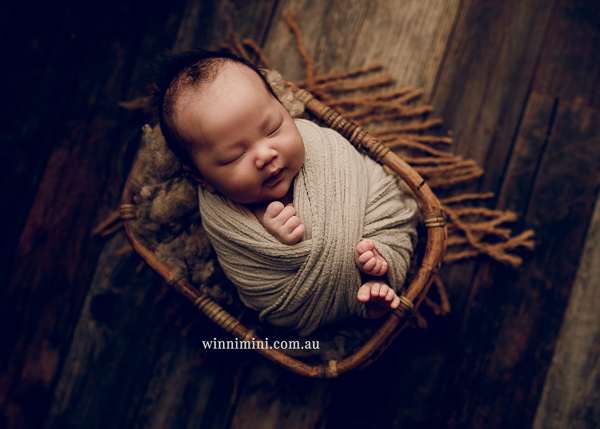 winni mini newborn baby babies older baby family birth maternity family families photography photographer photo photos tanha basile winni mini