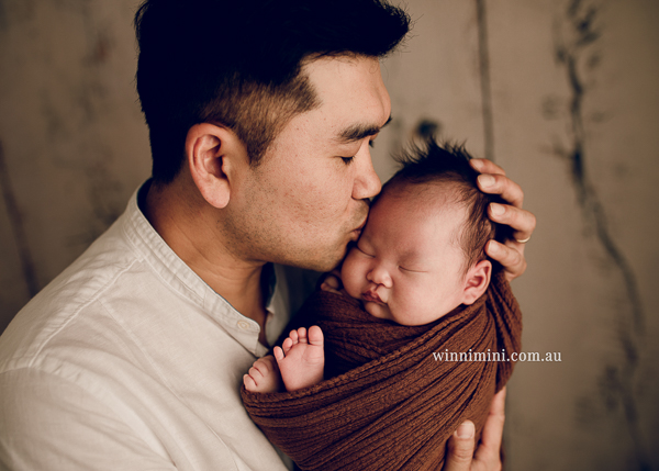 winni mini newborn baby babies older baby family birth maternity family families photography photographer photo photos tanha basile winni mini