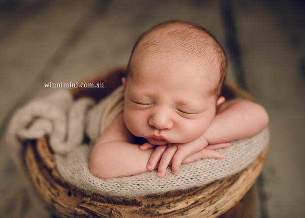 winni mini newborn baby babies older baby family birth maternity family families photography photographer photo photos tanha basile winni mini