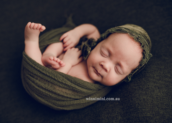 winni mini newborn baby babies older baby family birth maternity family families photography photographer photo photos tanha basile winni mini