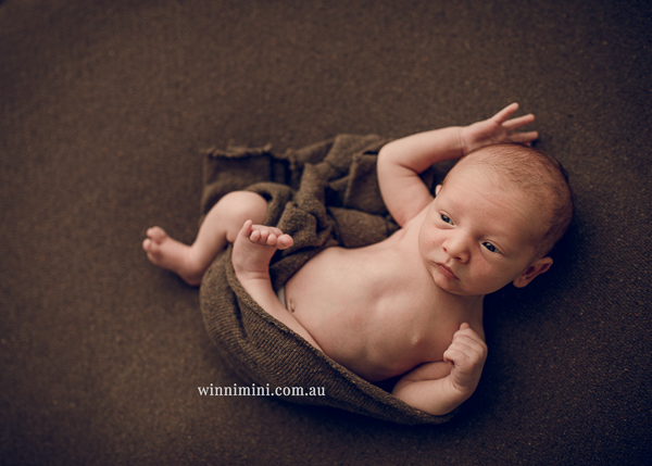 winni mini newborn baby babies older baby family birth maternity family families photography photographer photo photos tanha basile winni mini