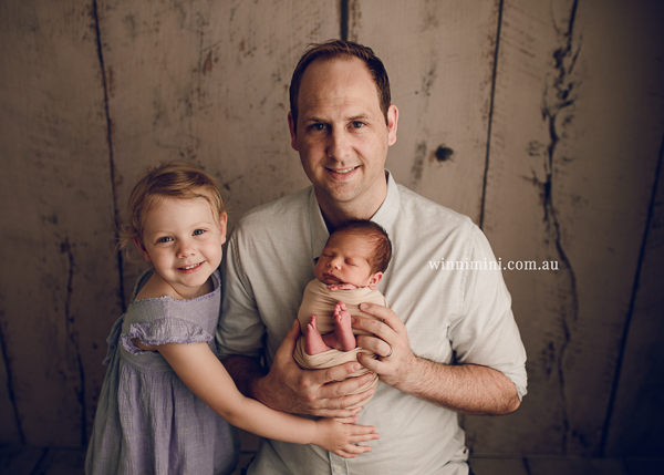 winni mini newborn baby babies older baby family birth maternity family families photography photographer photo photos tanha basile winni mini