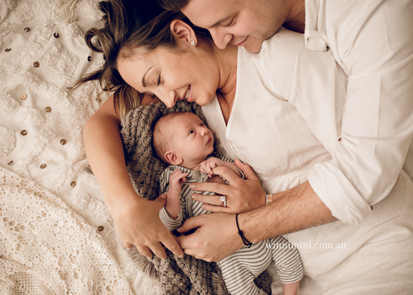 winni mini newborn baby babies older baby family birth maternity family families photography photographer photo photos tanha basile winni mini