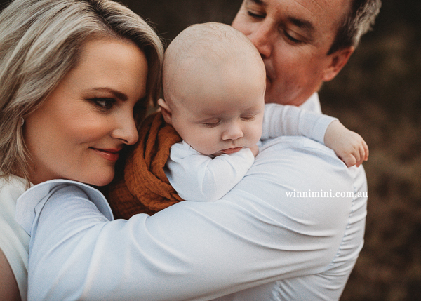 winni mini newborn baby babies older baby family birth maternity family families photography photographer photo photos tanha basile winni mini Gold Coast