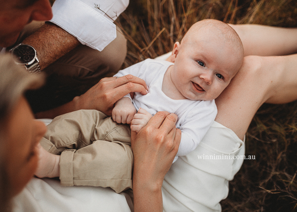 winni mini newborn baby babies older baby family birth maternity family families photography photographer photo photos tanha basile winni mini Gold Coast