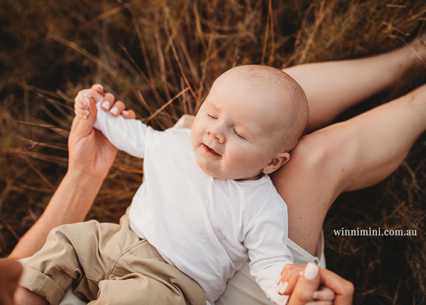 winni mini newborn baby babies older baby family birth maternity family families photography photographer photo photos tanha basile winni mini Gold Coast