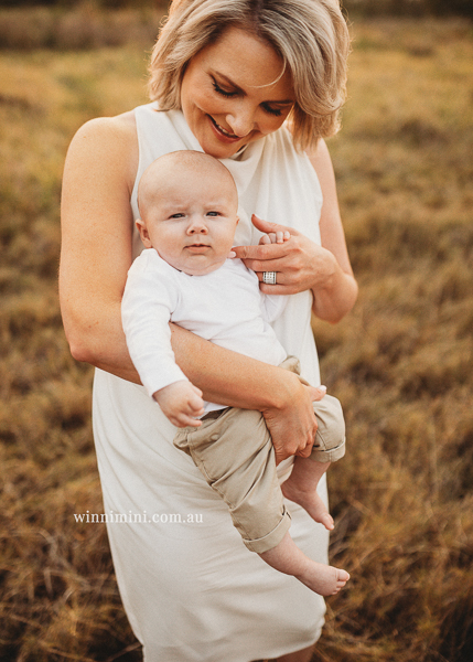 winni mini newborn baby babies older baby family birth maternity family families photography photographer photo photos tanha basile winni mini Gold Coast
