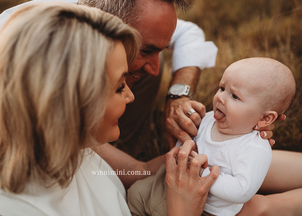 winni mini newborn baby babies older baby family birth maternity family families photography photographer photo photos tanha basile winni mini Gold Coast