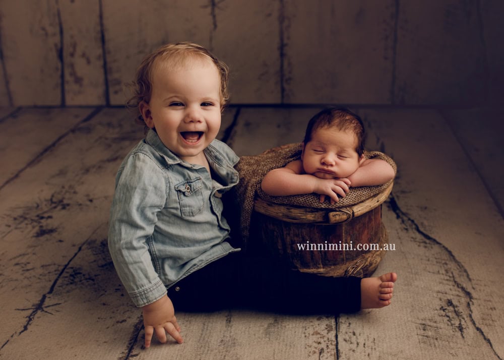 winni mini newborn baby babies older birth maternity family families photography photographer photo photos tanha basile winni mini Gold Coast