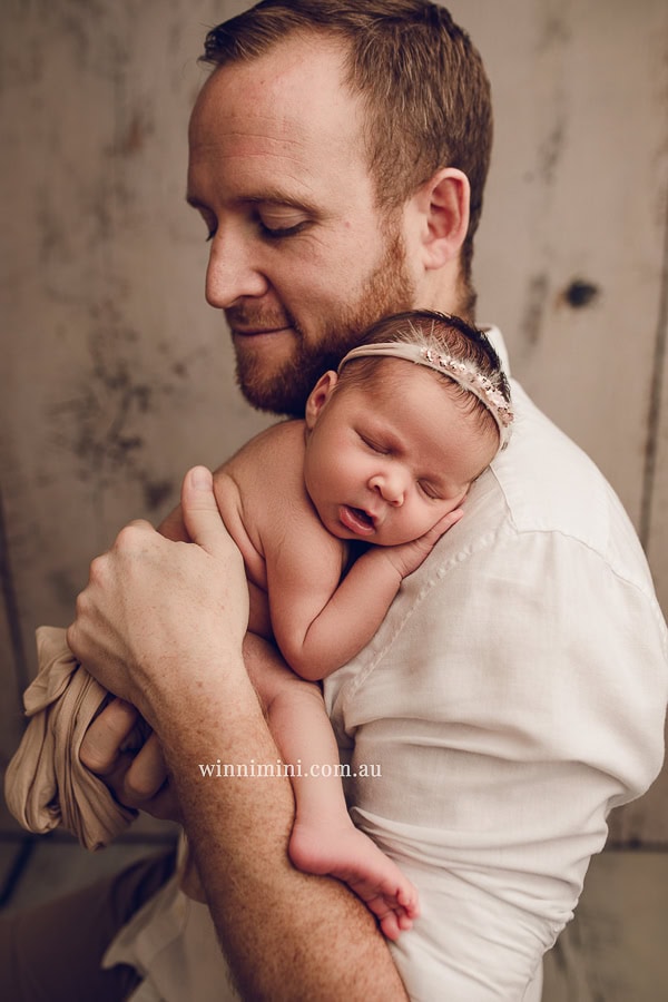 winni mini newborn baby babies older birth maternity family families photography photographer photo photos tanha basile winni mini Gold Coast ayla