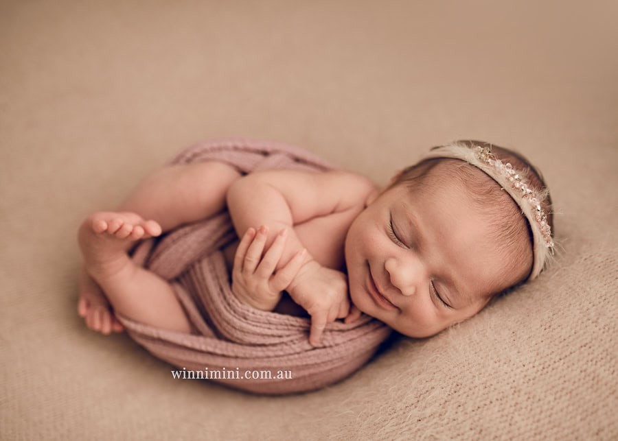 winni mini newborn baby babies older birth maternity family families photography photographer photo photos tanha basile winni mini Gold Coast ayla-1