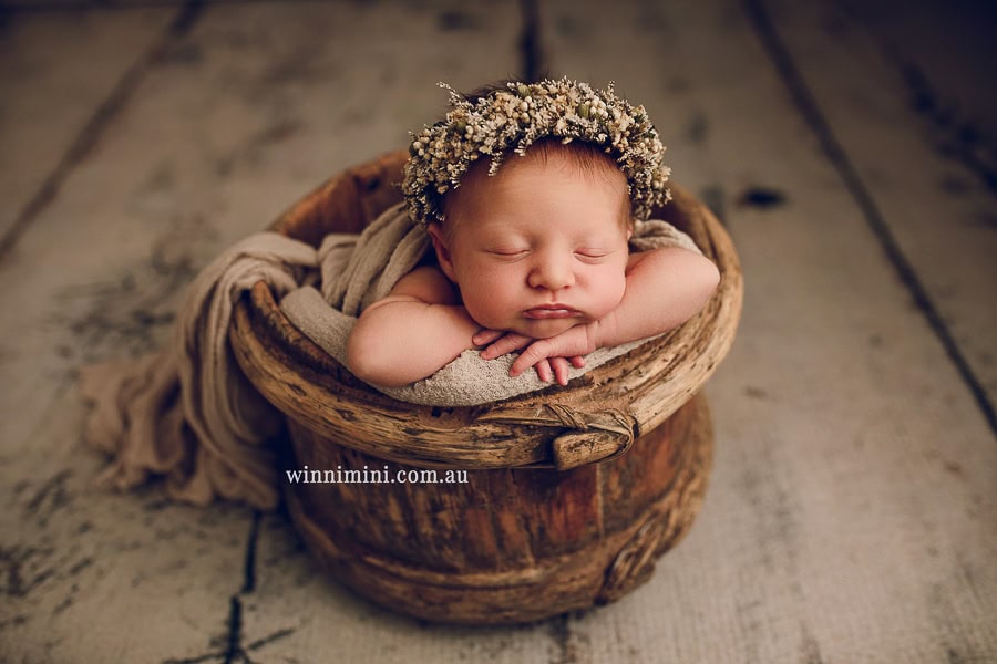 gold coast brisbane newborn baby babies family child families photographer photography photographs photo photographer winni mini tanha basile photo the best amazing upper coomera birth newborn