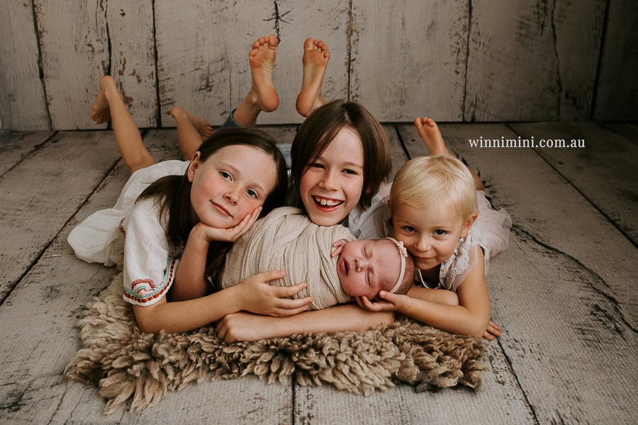 gold coast brisbane newborn baby babies family child families photographer photography photographs photo photographer winni mini tanha basile photo the best amazing upper coomera birth milk bath