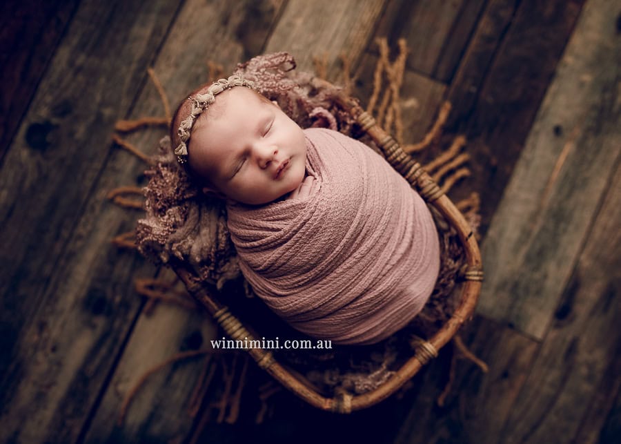 winni mini newborn baby babies older birth maternity family families photography photographer photo photos tanha basile winni mini Gold Coast ayla-1