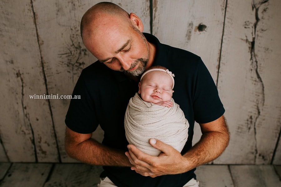 gold coast brisbane newborn baby babies family child families photographer photography photographs photo photographer winni mini tanha basile photo the best amazing upper coomera birth milk bath