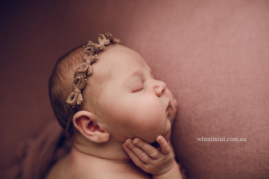 gold coast brisbane newborn baby babies family child families photographer photography photographs photo photographer winni mini tanha basile photo the best amazing upper coomera birth milk bath