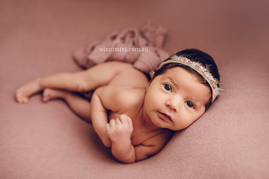 gold coast brisbane newborn baby babies family child families photographer photography photographs photo photographer winni mini tanha basile photo the best amazing upper coomera birth baby